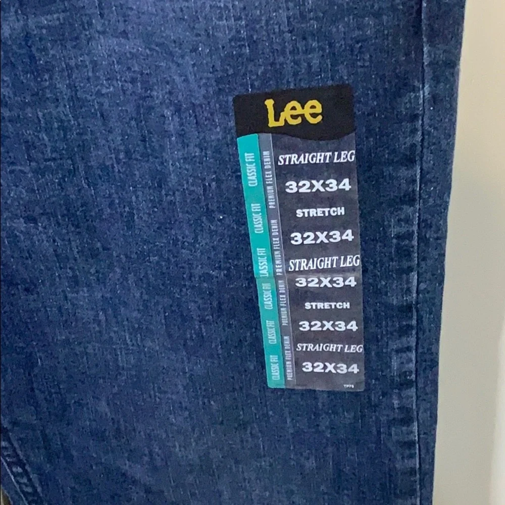 Lee Classic fit blue jeans 32/34 dark wash